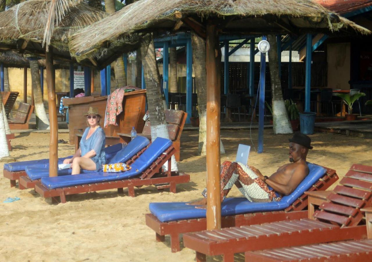 Cocobeach-Hotel Ломе Экстерьер фото